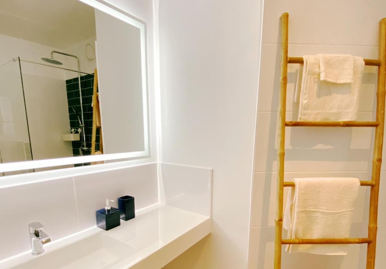 Le Boheme ⸱ Stationnement Gratuit ⸱ Fibre Apartment Deols Bagian luar foto